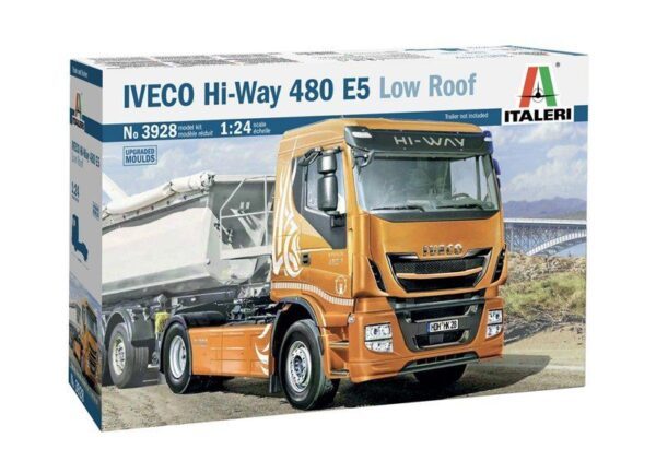 3928 1/24 Iveco Hi-Way 480 E5 (Low Roof) ITALERI