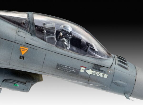 03860 1/72 Lockheed Martin F-16 MLU Tiger Meet 2018 31° Sqn. Kleine Brogel REVELL